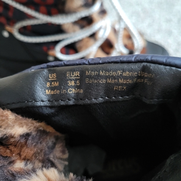 Circus by Sam Edelman Rex Navy Leopard Snow Faux Fur Boots Booties size 8.5 - Picture 5 of 9